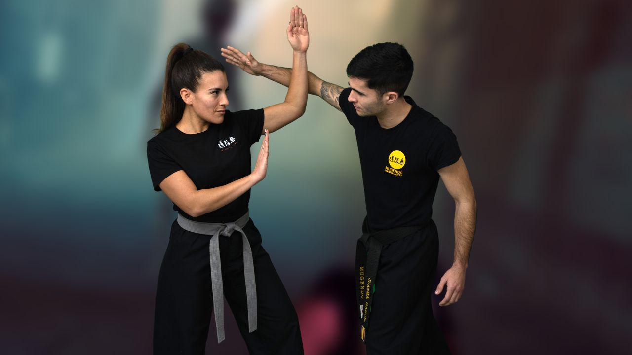 Curso de instructor en Mugendo Poblenou: Todo lo que necesitas saber para ser un líder